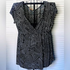 Cha Cha Vente Geometric Print Blouse Shirt Top Size 1X Black White